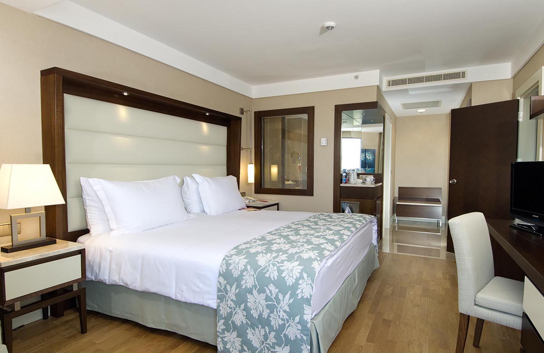 Guest room at Ramada Plaza Antalya